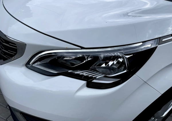 Peugeot 5008 cena 59900 przebieg: 217450, rok produkcji 2018 z Biała małe 667